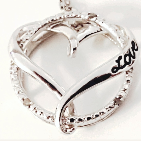 DIAMOND HEART CIRCLE LOVE NECKLACE STERLING SILVER - Picture 2 of 2